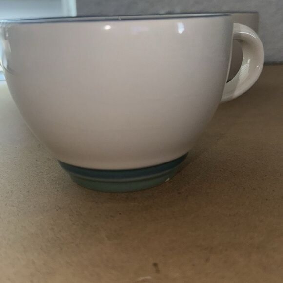 Pfaltzgraff Ceramic Cups Set Of 5 White With Blue Trim & Green Base - Picture 3 of 9